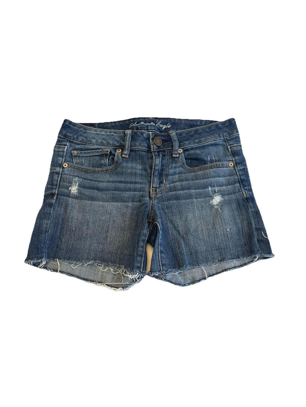 Women’s American Eagle Midi Dark Wash Cut Off Denim Shorts Size 6